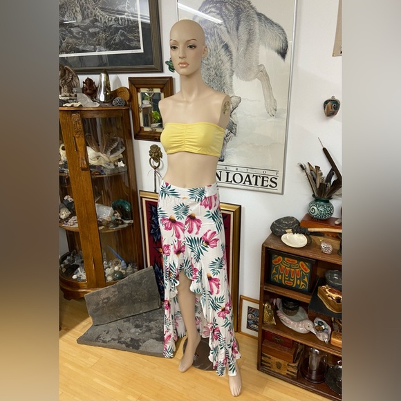 Ruffled Flamingo High Low Skirt - Picture 11 of 16